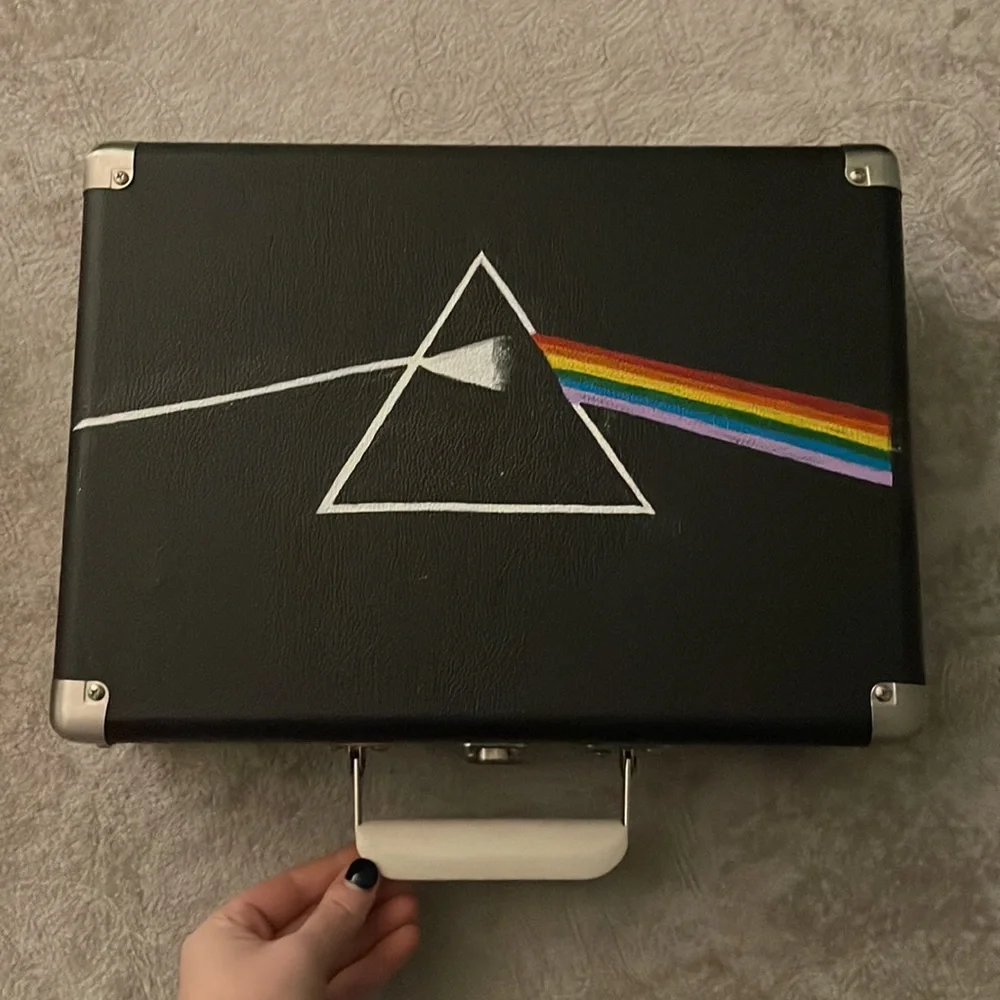 Caperhart Record Player - Picture 4 of 4